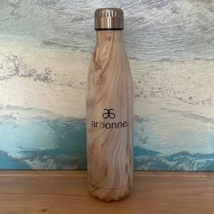 ARBONNE swell type water bottle NEW
